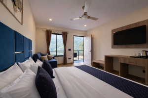 20260109_1625_Premium Hotel Room_remix_01keh698aten3b0yg4fzfxnc4w 20260109_1625_Premium Hotel Room_remix_01keh698aten3b0yg4fzfxnc4w